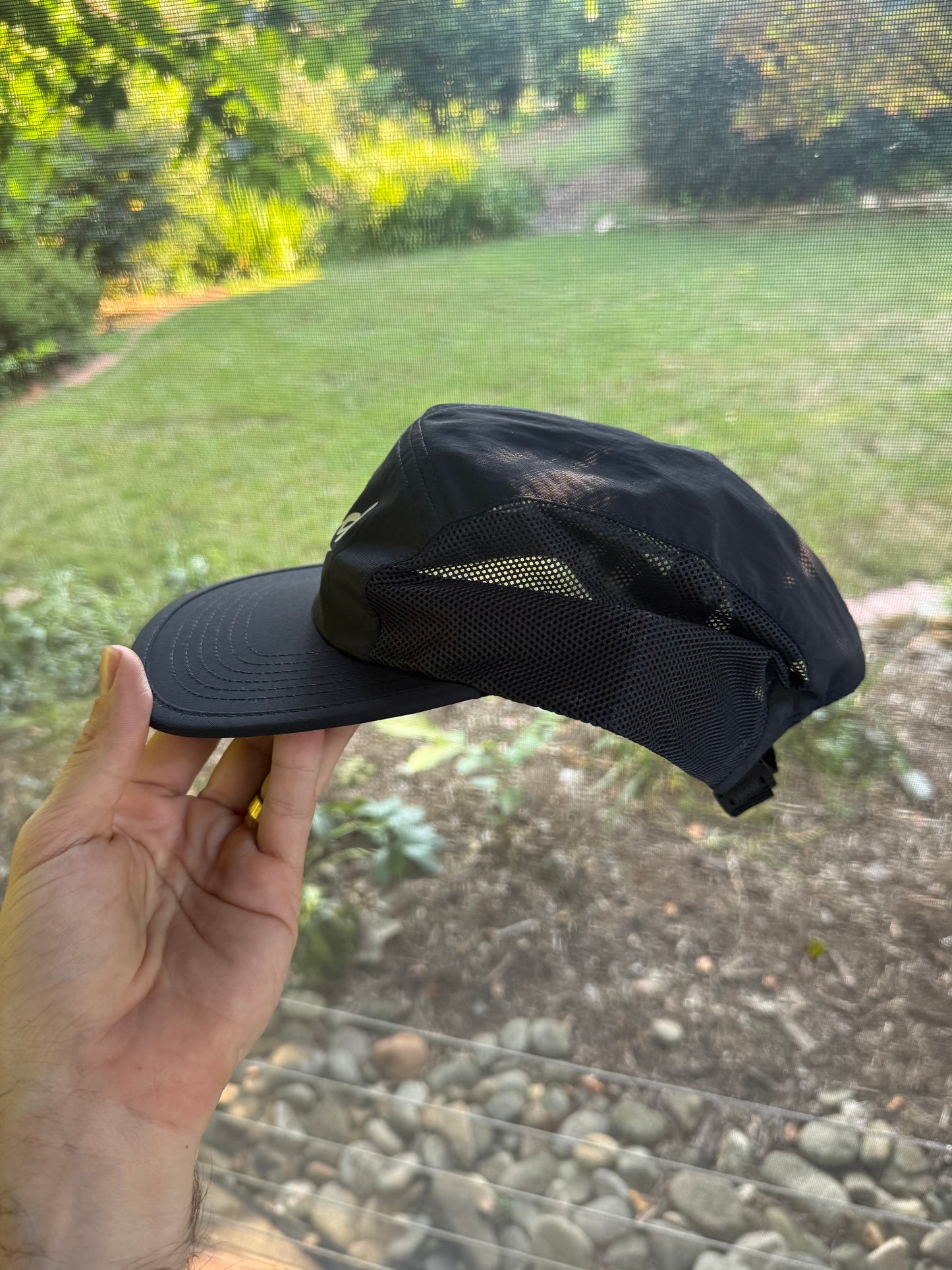 The Running Hat (navy)